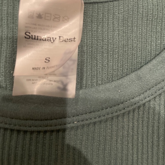 Green Sunday best ribbed tank - Picture 2 of 4